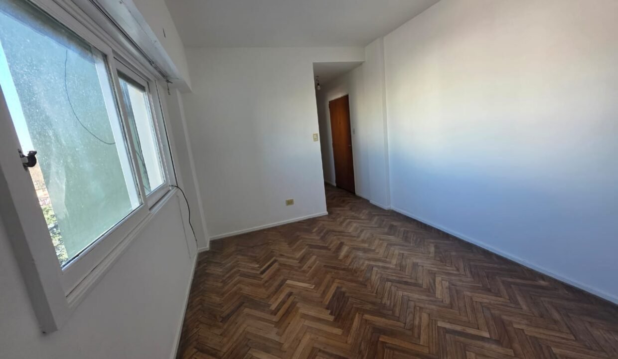 WhatsApp Image 2025-08-25 at 11.23.12