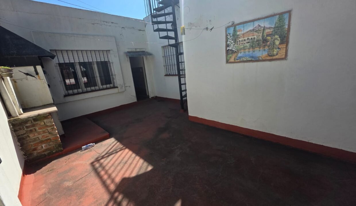 WhatsApp Image 2025-08-25 at 12.19.53