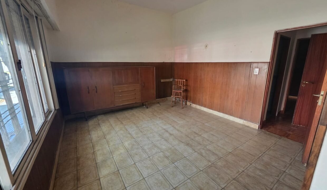 WhatsApp Image 2025-08-25 at 12.19.59 (1)