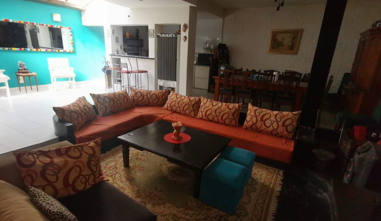 WhatsApp Image 2025-08-27 at 19.01.34 (2)