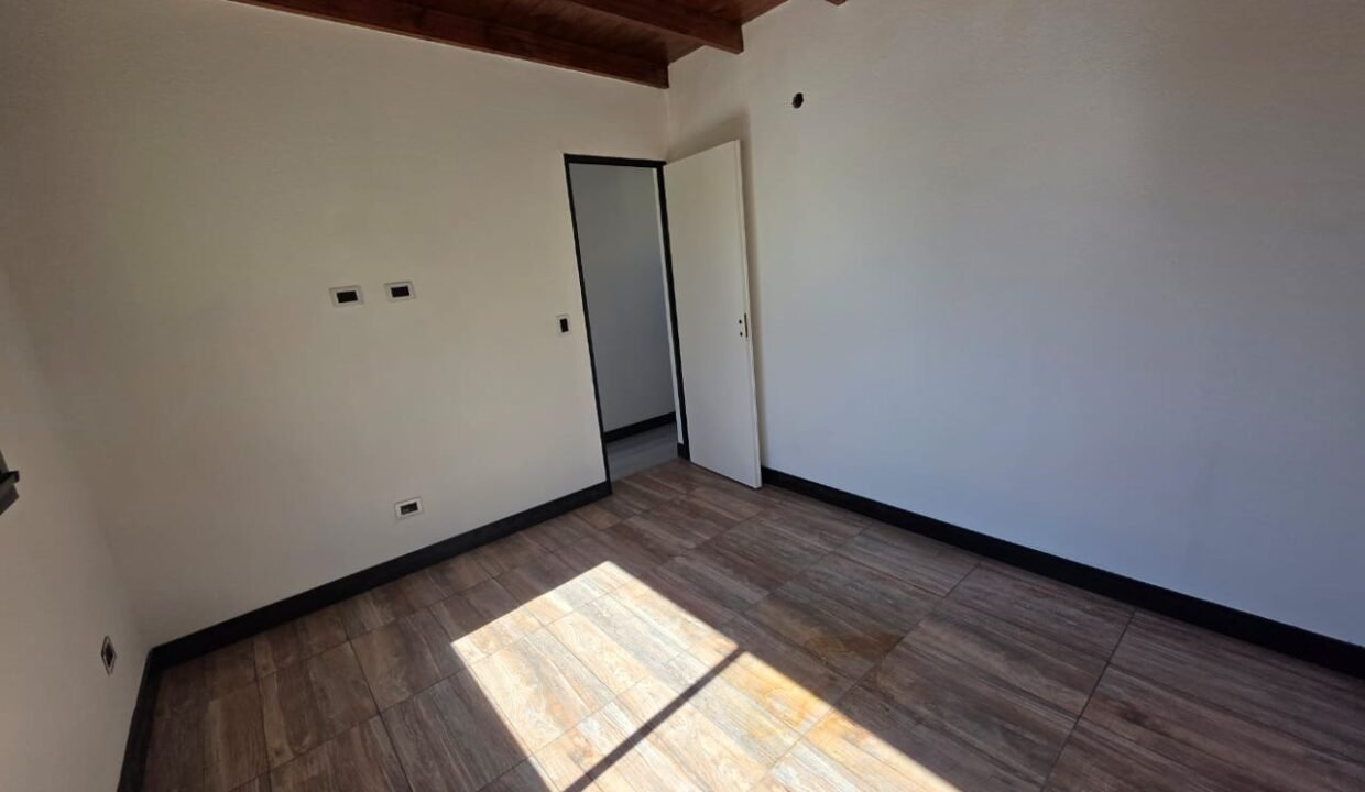 WhatsApp Image 2025-09-26 at 11.21.08 (1)