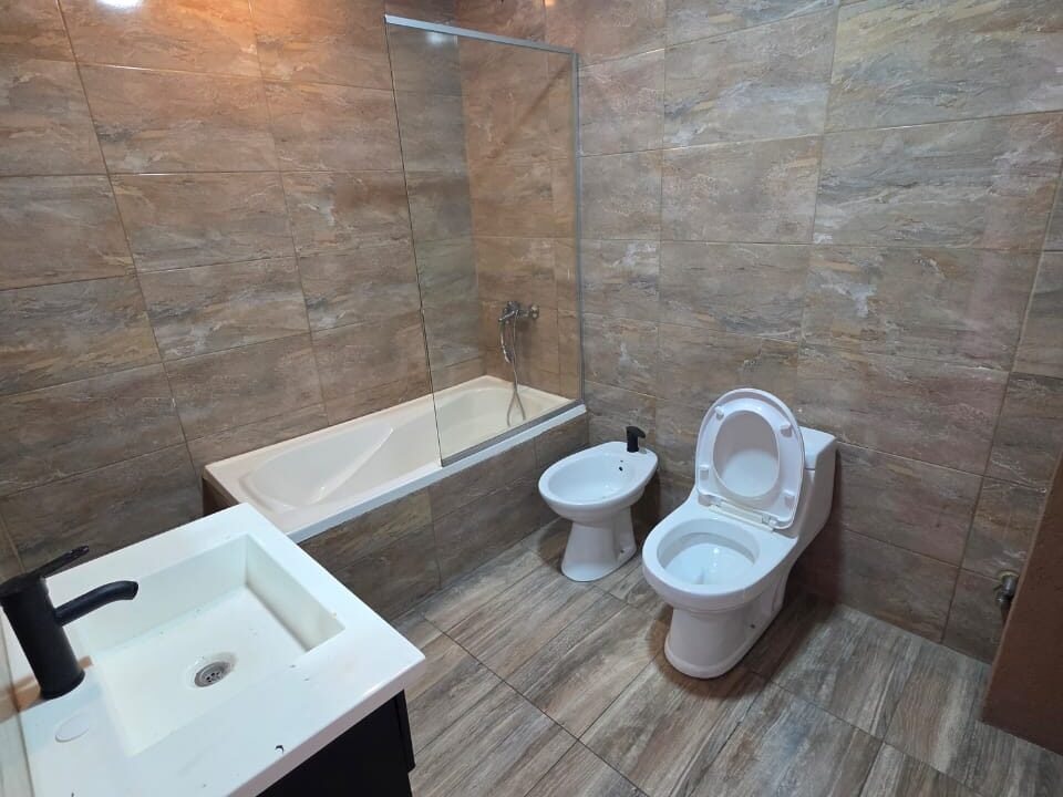 WhatsApp Image 2025-09-26 at 11.21.13 (1)