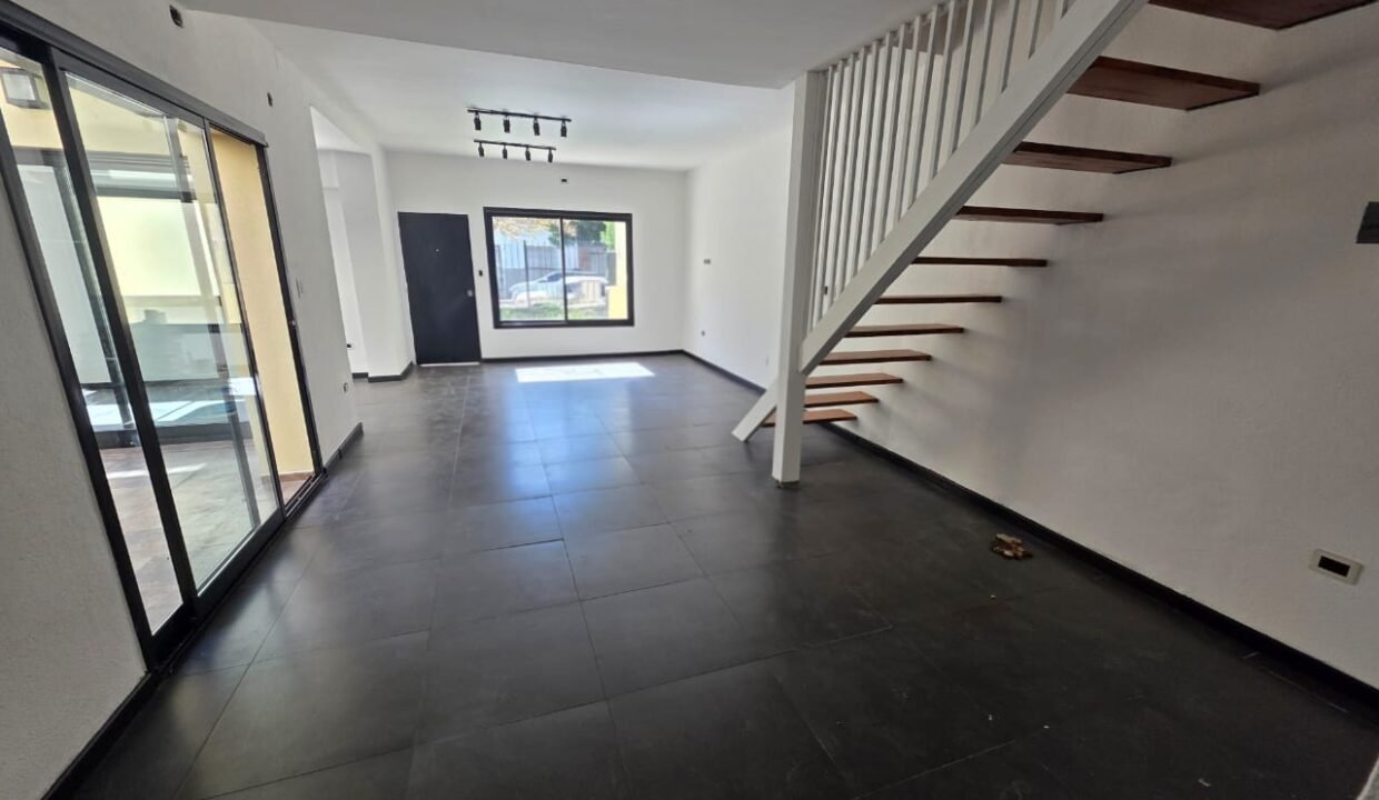 WhatsApp Image 2025-09-26 at 11.21.14 (2)