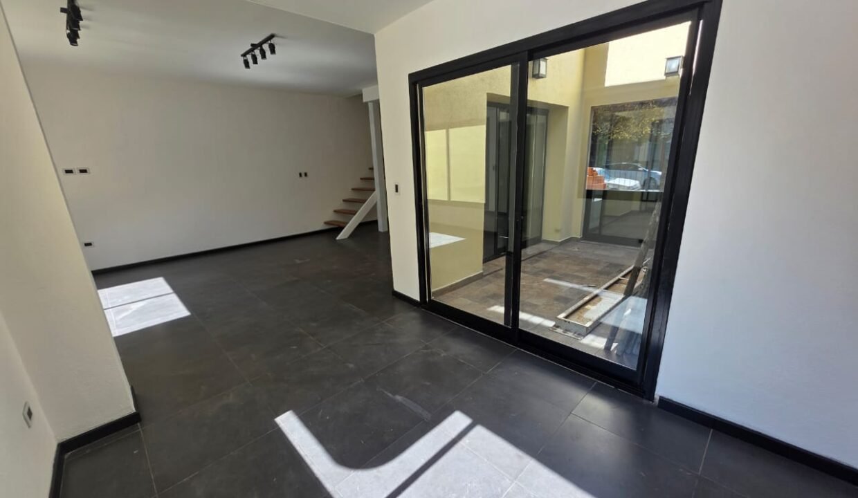 WhatsApp Image 2025-09-26 at 11.21.16 (2)