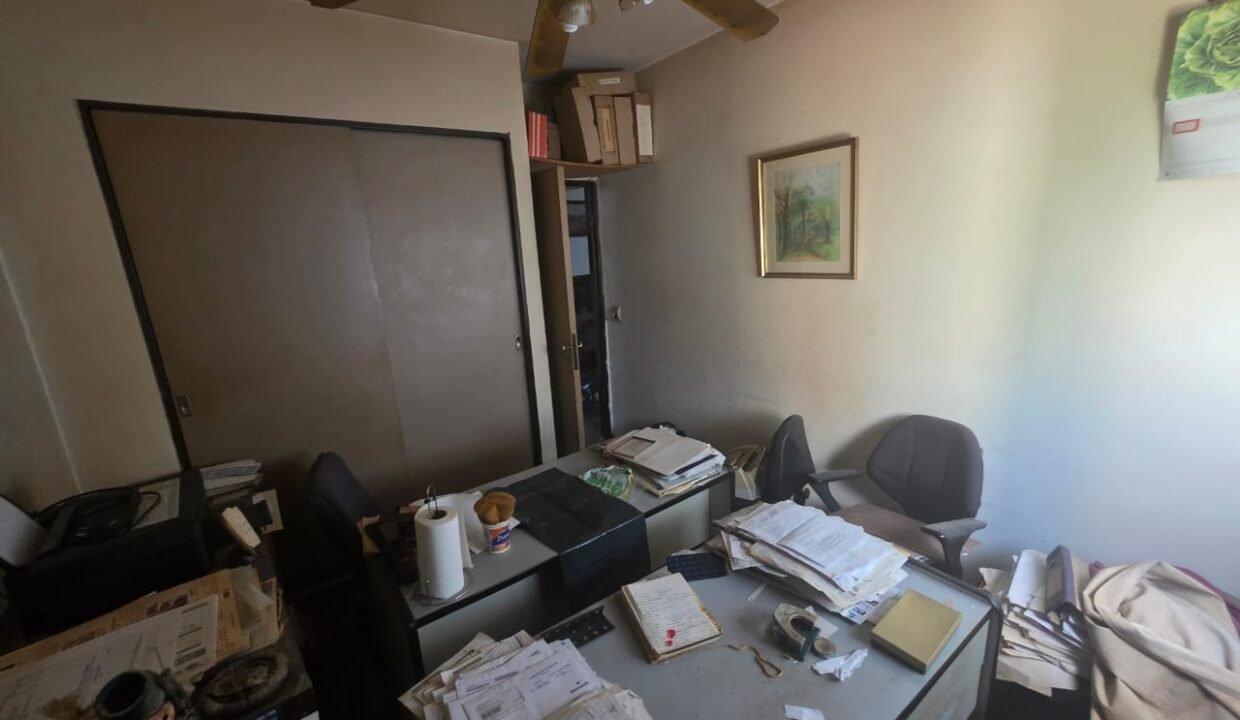 WhatsApp Image 2025-10-18 at 09.40.26