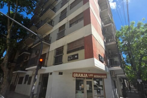 WhatsApp Image 2025-10-18 at 10.10.00