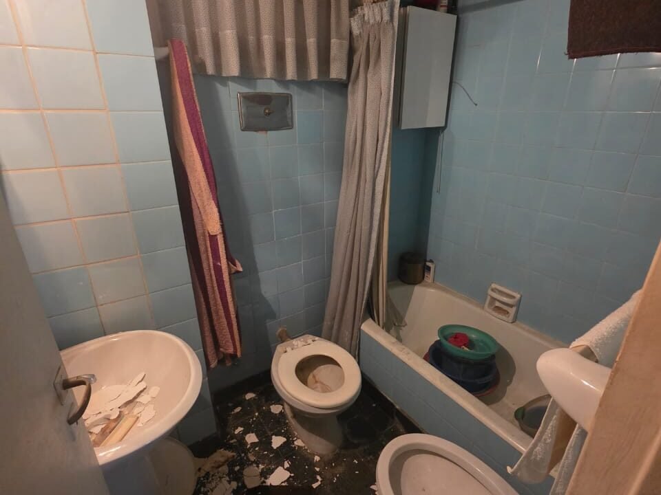 WhatsApp Image 2025-10-18 at 10.10.01