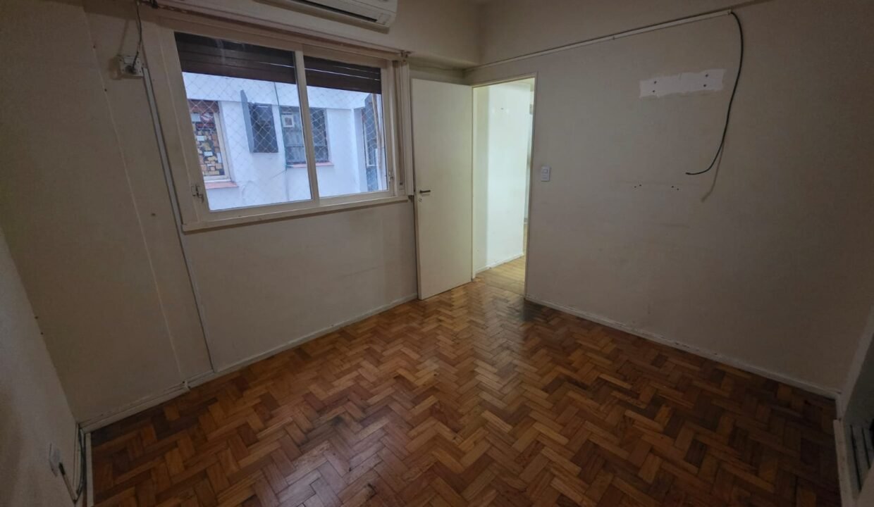 WhatsApp Image 2025-11-10 at 16.10.04 (1)