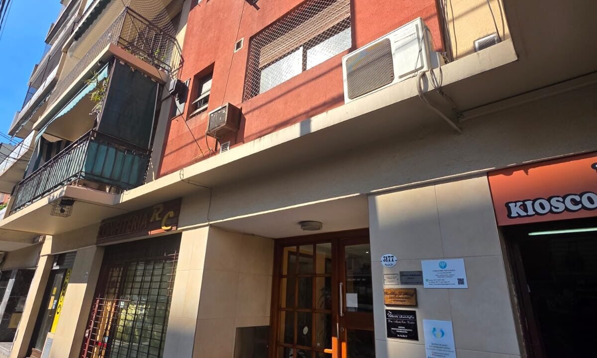 WhatsApp Image 2025-11-10 at 16.10.04