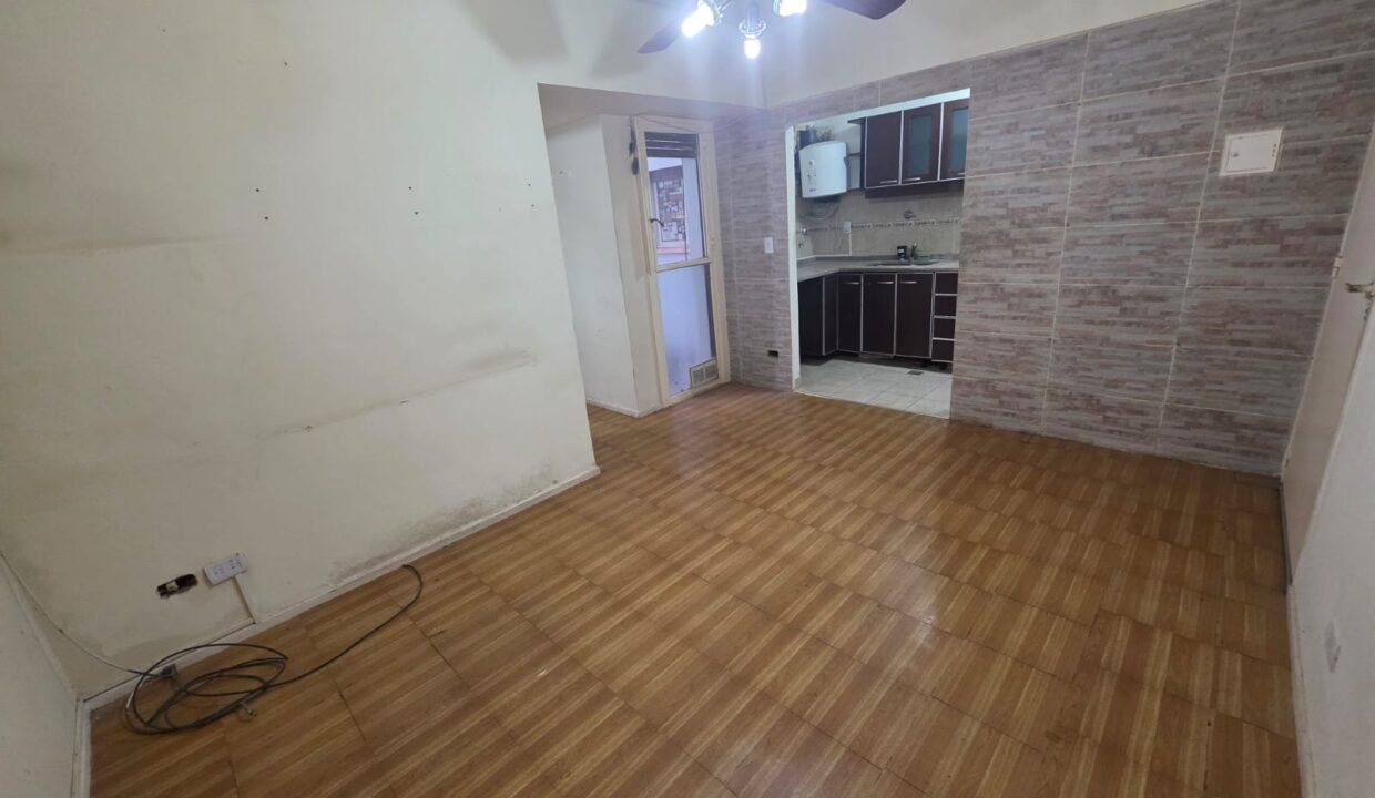 WhatsApp Image 2025-11-10 at 16.10.06 (2)