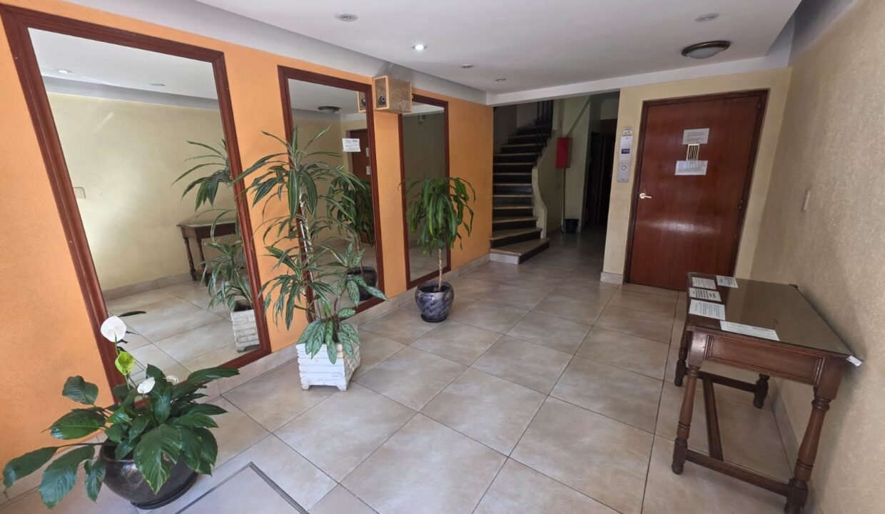 WhatsApp Image 2025-11-10 at 16.10.08