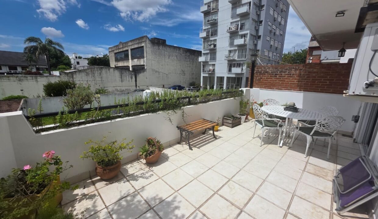 WhatsApp Image 2025-12-02 at 11.20.11