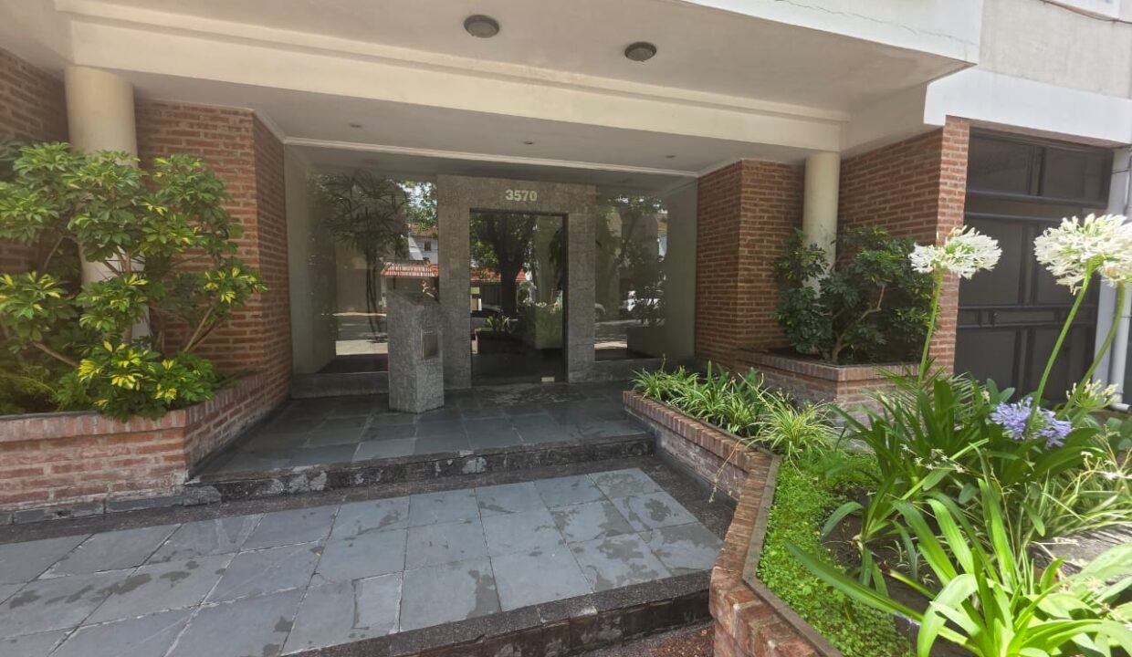 WhatsApp Image 2025-12-02 at 11.20.12 (4)