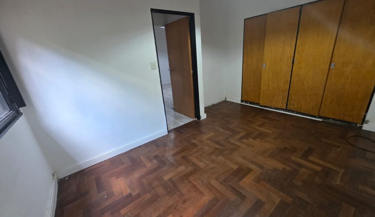 WhatsApp Image 2025-12-02 at 16.52.47 (1)