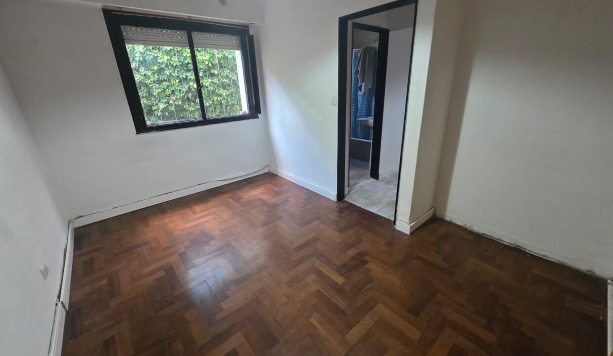 WhatsApp Image 2025-12-02 at 16.52.47 (2)