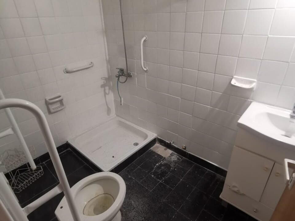 WhatsApp Image 2025-12-12 at 16.13.07 (2)