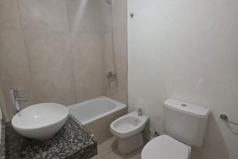 WhatsApp Image 2025-12-17 at 15.39.32 (1)