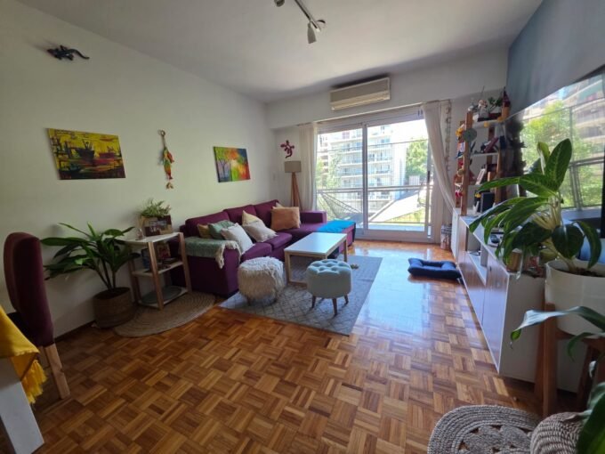 Departamento de 3 ambientes mas escritorio de 88m2 contrafrente