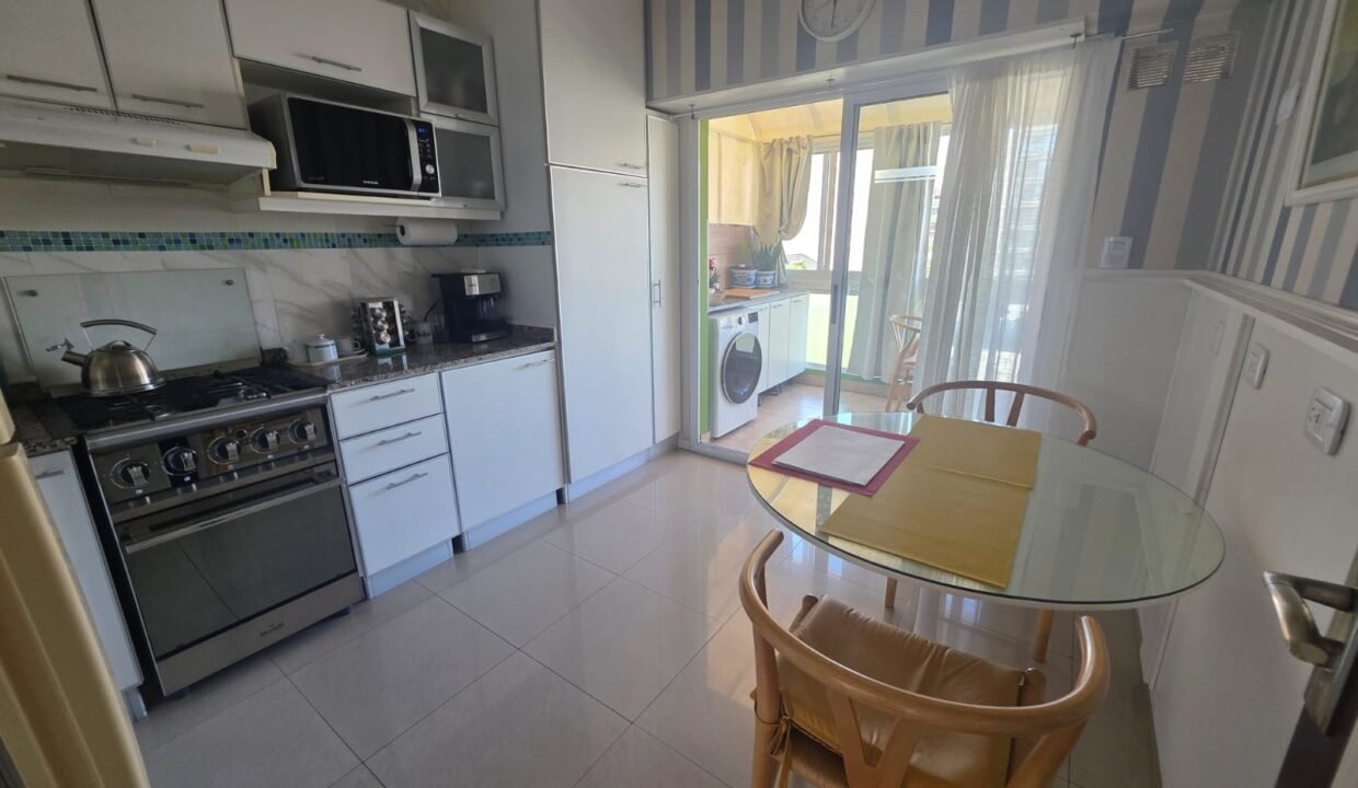 WhatsApp Image 2026-02-18 at 13.00.15