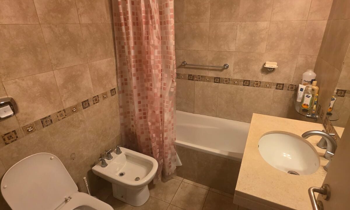 WhatsApp Image 2026-03-31 at 09.32.34